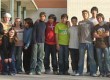 Els alumnes del Consell de redacció d'Els mil i pico 2006-07, al pati porticat de l'IES Santa Eugènia. D'esquerra a dreta: Sandra Serrano, Sílvia Diao, Gemma Vilanova -davant d'ella, Al·la Pugah-, Neus Casanova, Núria Gironès, Àlex González, Kevin Garcia, Lluc Quintana, Marc Planella, Sergi González, Bernat Quintana, Pedro Muñoz, Gerard Gómez i David Gubau FOTO: JORDI VILAMITJANA