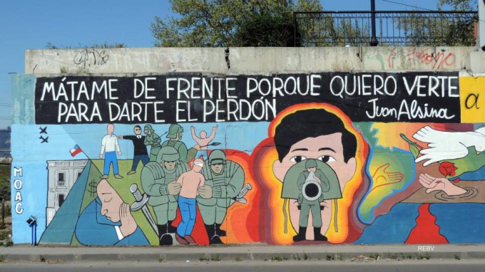 http://peregrinos-robertoyruth.blogspot.com.es/2013/09/mural-memorial-joan-alsina-que-ha-sido.html