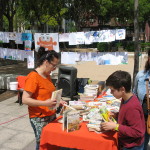 Una imatge de la diada de Sant Jordi de Giropekes a la plaça del Barco FOTO: ELDIMONI.COM