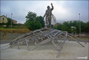 Centelles a la memòria d'Ildefons Cerdà ESCULTURA: JORDI DÍEZ (2010)