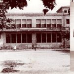 Juan José Fuentes es va instal·lar al Col·legi Groc, on tenia de veïns el senyor Romero i la senyoreta Pepita FOTO ESCOLA: FONS ROMERO-GARGANTA (1953)