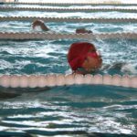 Nedant a la piscina de Santa Eugènia·Can Gibert FOTO: FACEBOOK.COM/ESPORTS.GIRONA