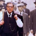 El periodista senyor Pereira FOTOGRAMA: SOSTIENE PEREIRA (1996), adaptació al cinema de l'obra homònima d'Antonio Tabucchi i que va ser un dels darrers treballs del gran Marcello Mastroianni, dirigit pel seu compatriota Roberto Faenza