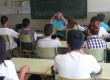 Dolors Garcia i Cornellà a l'aula de l'Institut Santa Eugènia FOTO: ELS MIL I PICO