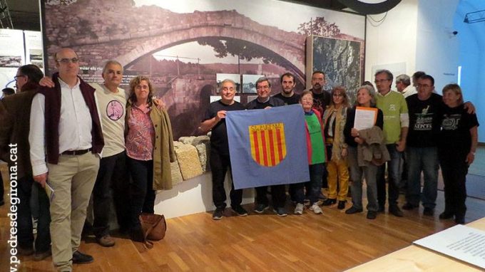 Foto de la família del pont del Dimoni de Santa Eugènia de Ter, al Museu d'Història de la ciutat de Girona FOTO: PEDRESDEGIRONA.CAT