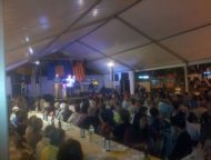 L'eugenial Josep Ramos (a l'esquerra, a l'escenari) fent el pregó de la Festa major de Santa Eugènia de Ter 2014 FOTO: ELDIMONI.COM